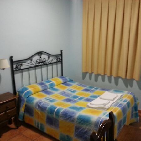 Hostal Las Tres Jotas Alcaracejos Oda fotoğraf