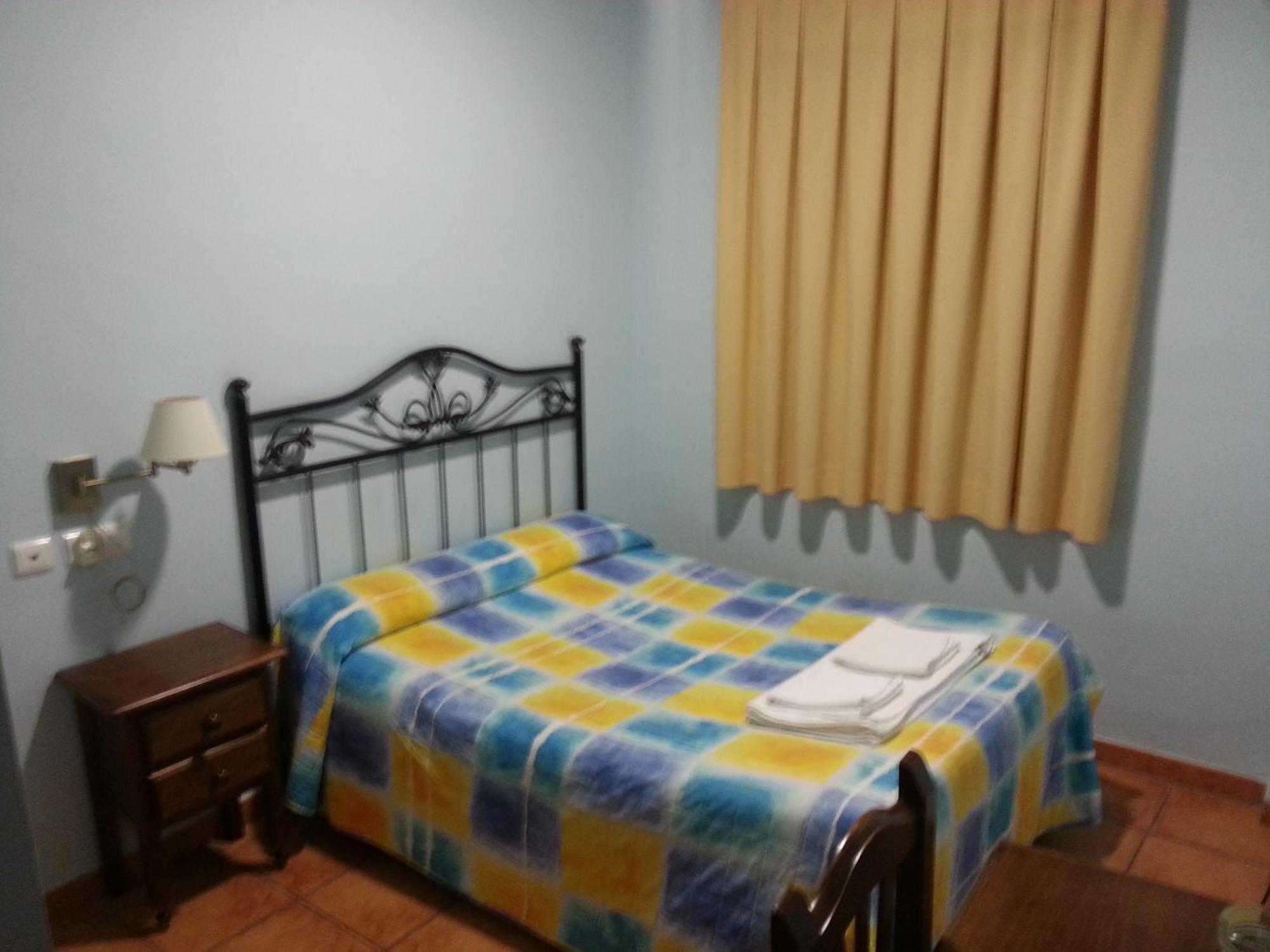 Hostal Las Tres Jotas Alcaracejos Oda fotoğraf
