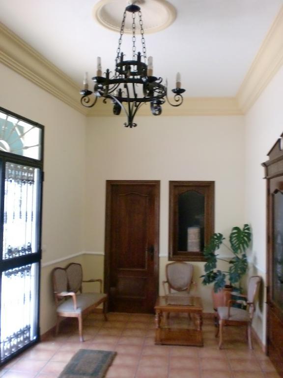 Hostal Las Tres Jotas Alcaracejos Dış mekan fotoğraf