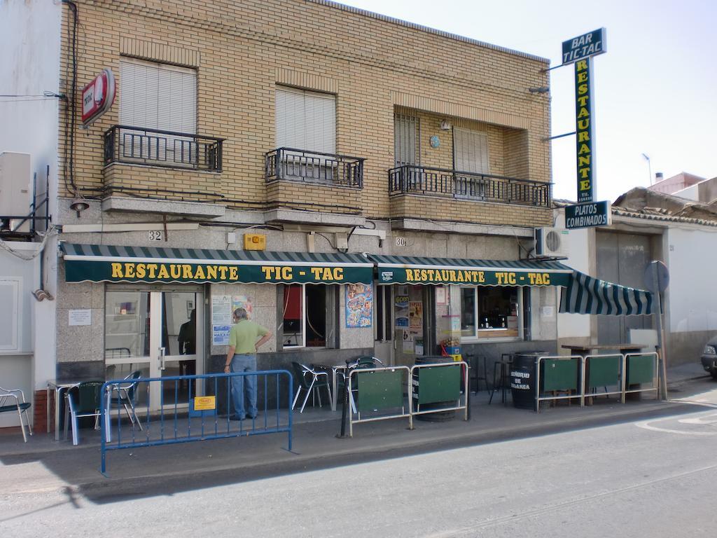 Hostal Las Tres Jotas Alcaracejos Dış mekan fotoğraf
